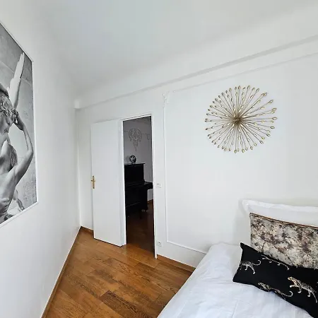 Grand Appt For 7p Center Appartamento *